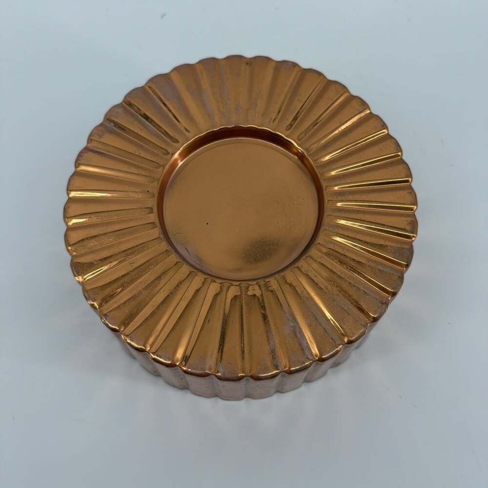 Vintage Heavy Lined Copper Ribbed Mold with Wall Hook
